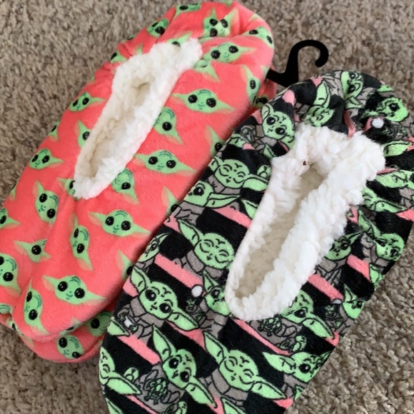 Star wars baby yoda slippers adult - Picture 3 of 3